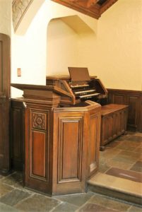 Epworth UMC Chapel Organ Console